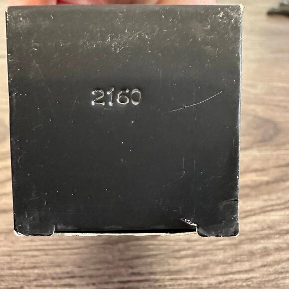 Huda Beauty #FauxFilter Luminous Matte Full Coverage Liquid Foundation 35ML 560R - Picture 5 of 6